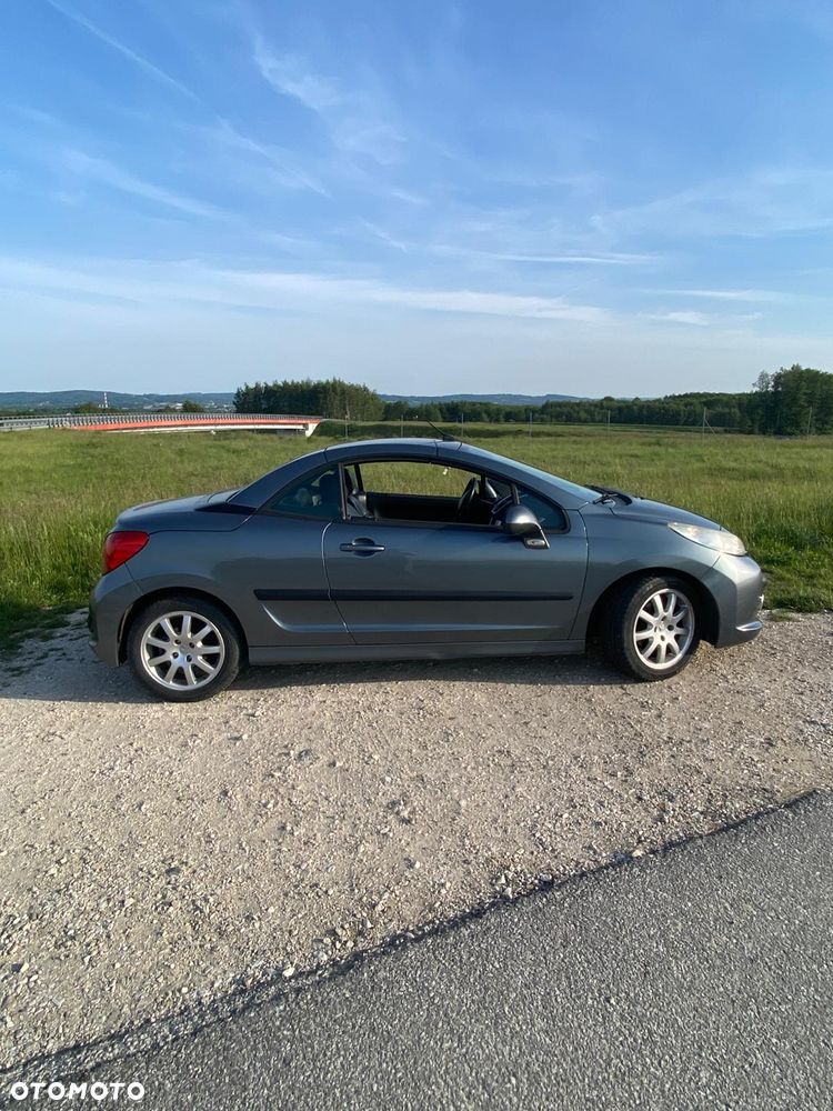 Peugeot 207 1.6 Turbo Sport - 11