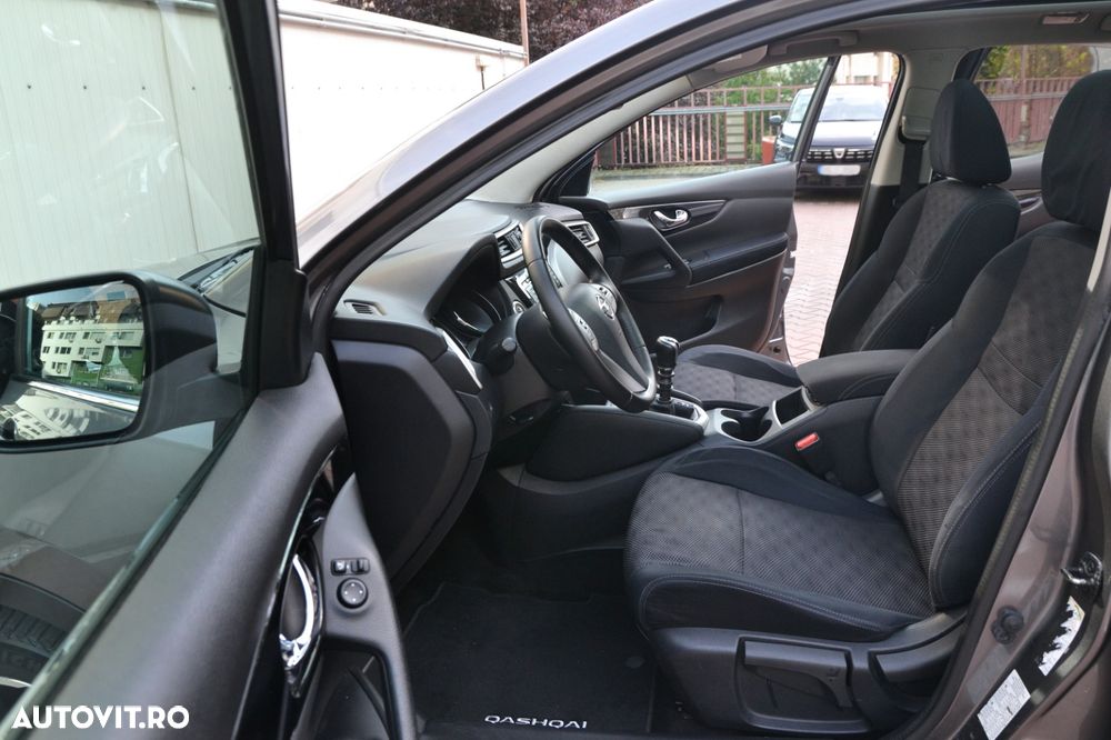 Nissan Qashqai 1.5 DCI TEKNA - 17