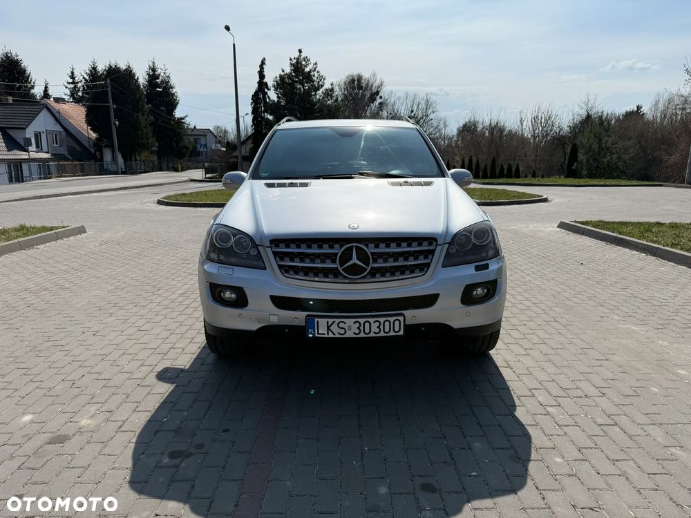 Mercedes-Benz ML 320 CDI 4Matic 7G-TRONIC Edition 10 - 3