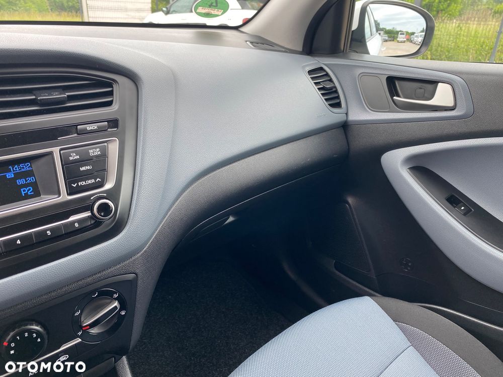 Hyundai i20 1.2 Classic Plus - 33