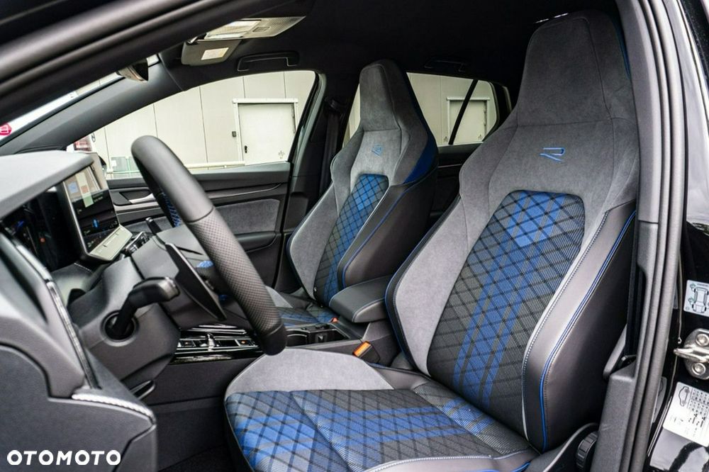 Volkswagen Golf - 19