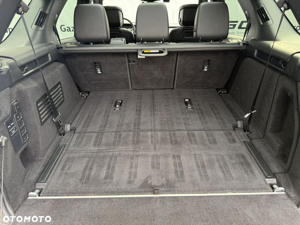 Land Rover Discovery 3.0 P360 mHEV Dynamic HSE - 21