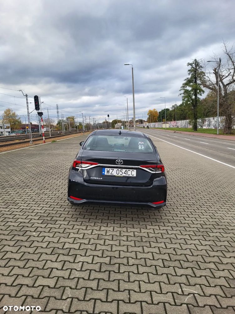 Toyota Corolla 1.6 Comfort - 21