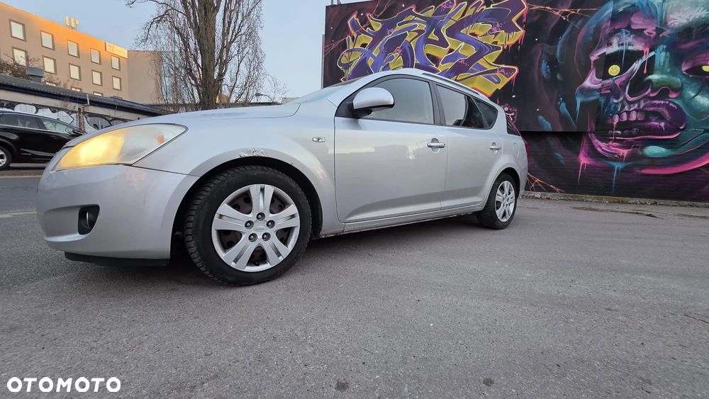 Kia Ceed 1.6 CRDi EX - 2
