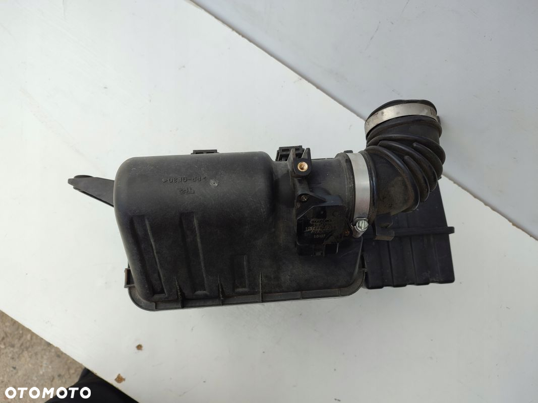 Obudowa filtra powietrza rezonator SUZUKI SWIFT IV MK6 1.3 BENZYNA - 3