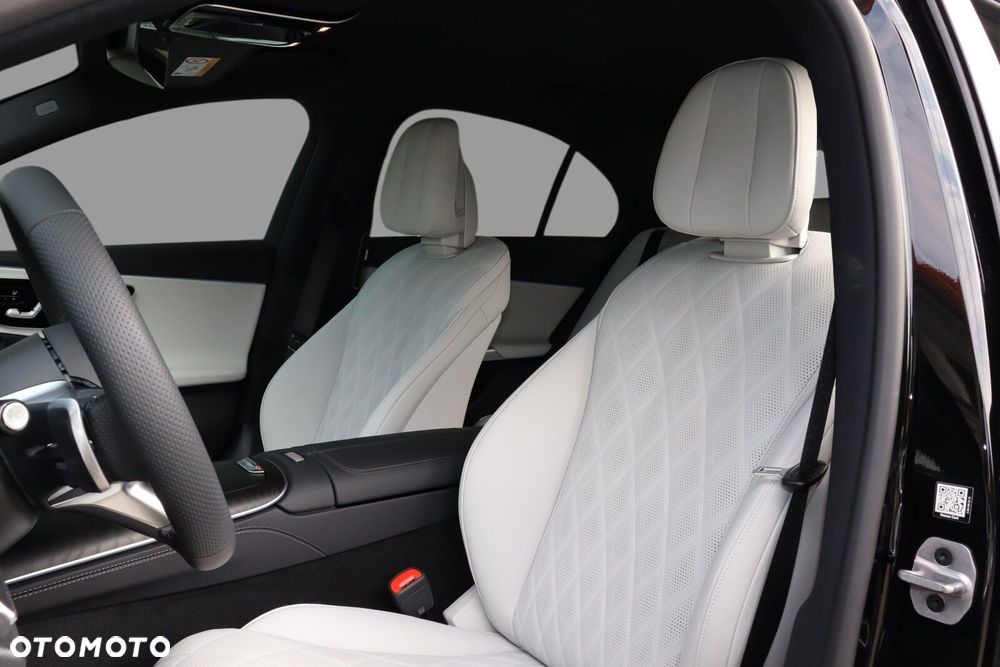 Mercedes-Benz Klasa E 220 d mHEV 4-Matic AMG 9G-Tronic - 10