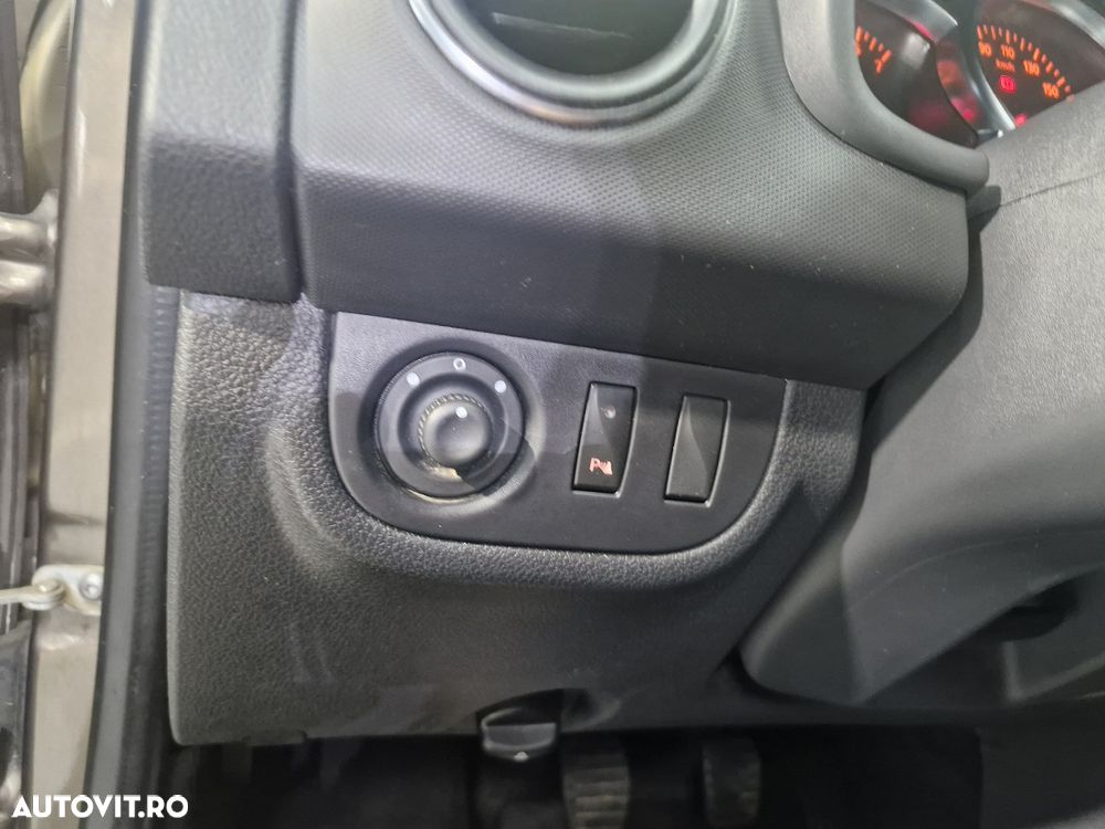 Dacia Sandero Stepway - 13