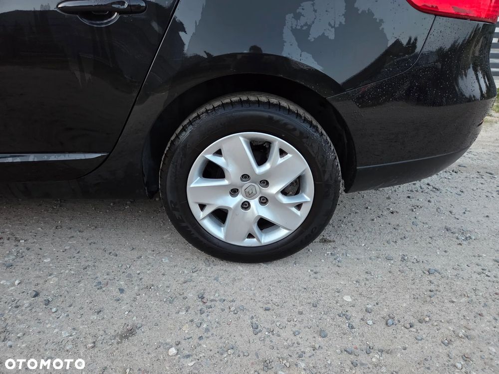 Renault Fluence 1.6 16V Dynamique - 8