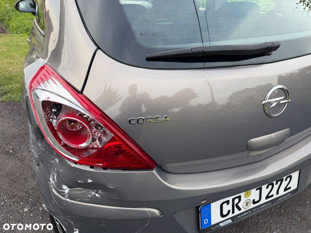 Opel Corsa 1.4 16V Active - 15