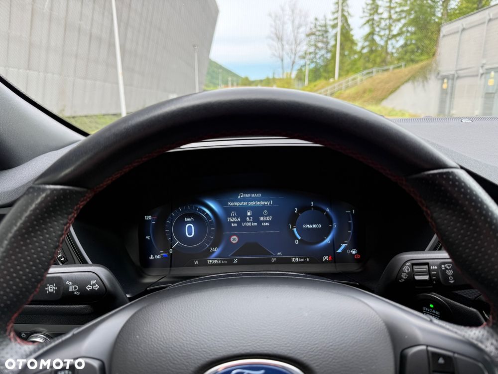 Ford Kuga 2.0 EcoBlue Hybrid ST-LINE X - 22