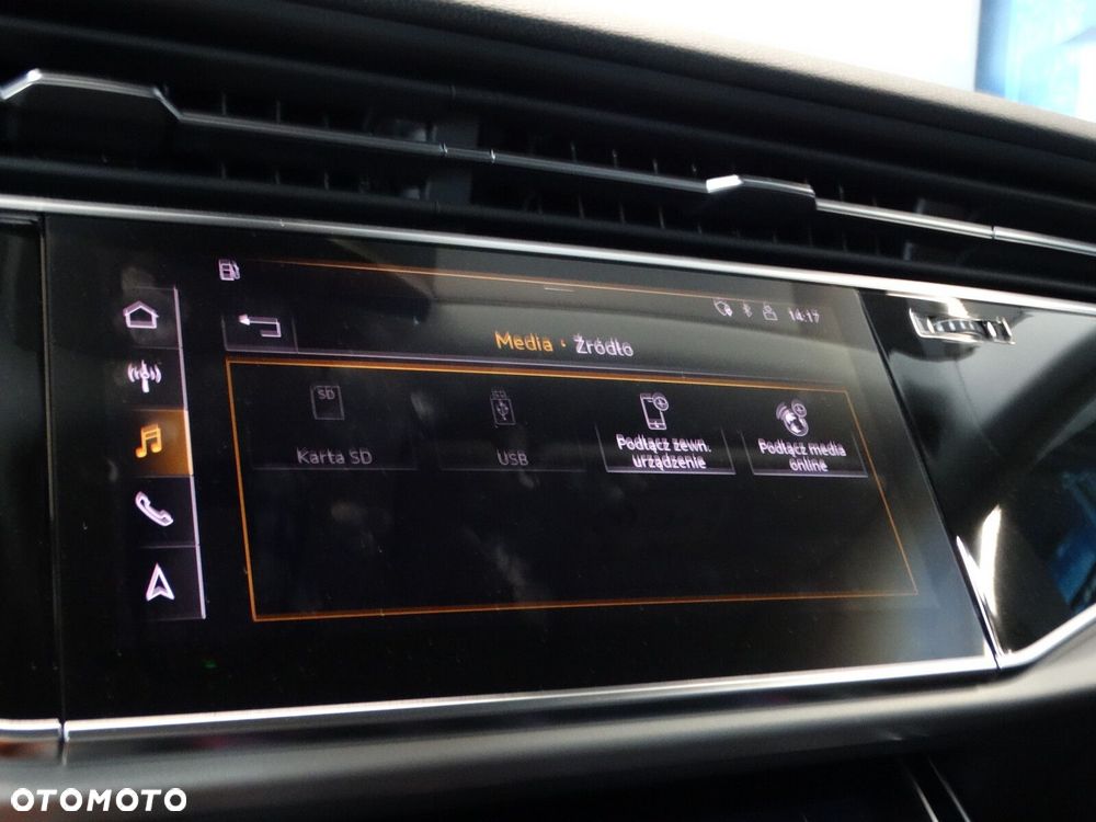 Audi Q8 - 18