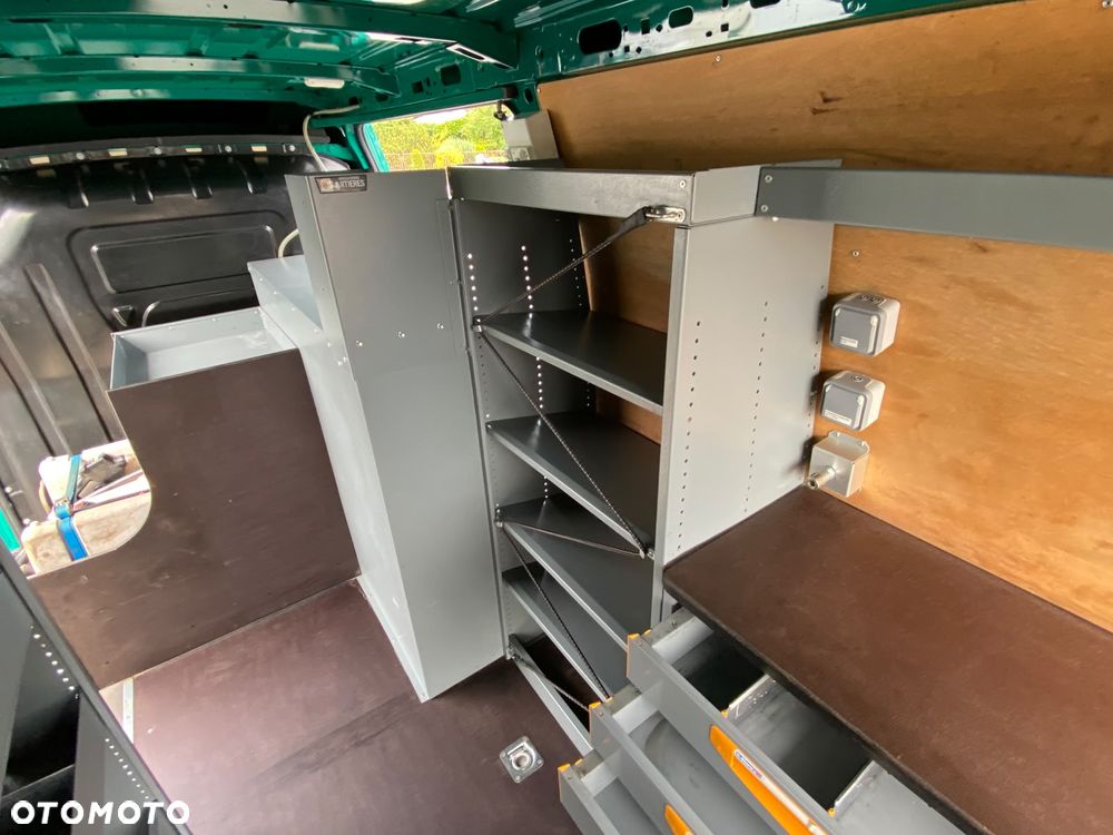 Renault Master 4 x 4 Oberaigner+Reduktor ◼️ Zabudowa warsztatowa ARTIÉRES ◼️ 2.3 165KM Energy L3H2 ◼️ 2018 ◼️ Kolor Vert Cédre ◼️ Wyjątkowa konfiguracja mobilny warsztat ◼️ Auto dla wymagających! - 31