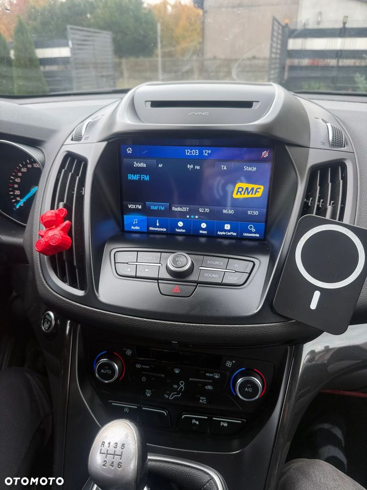 Ford Kuga - 4