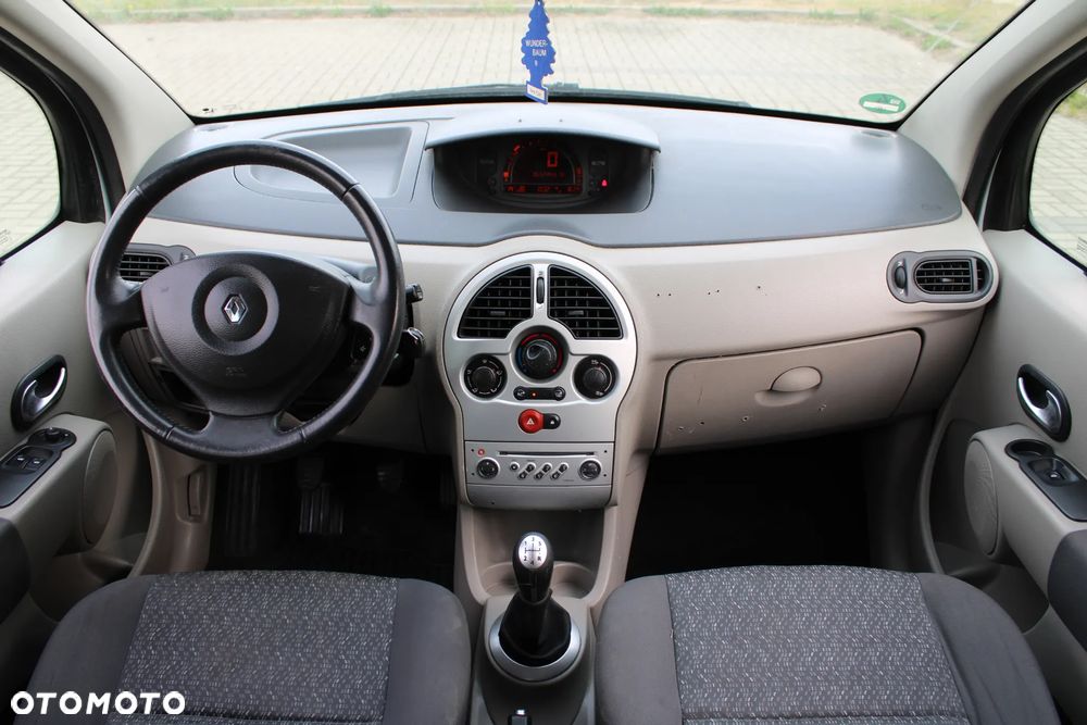 Renault Modus - 13
