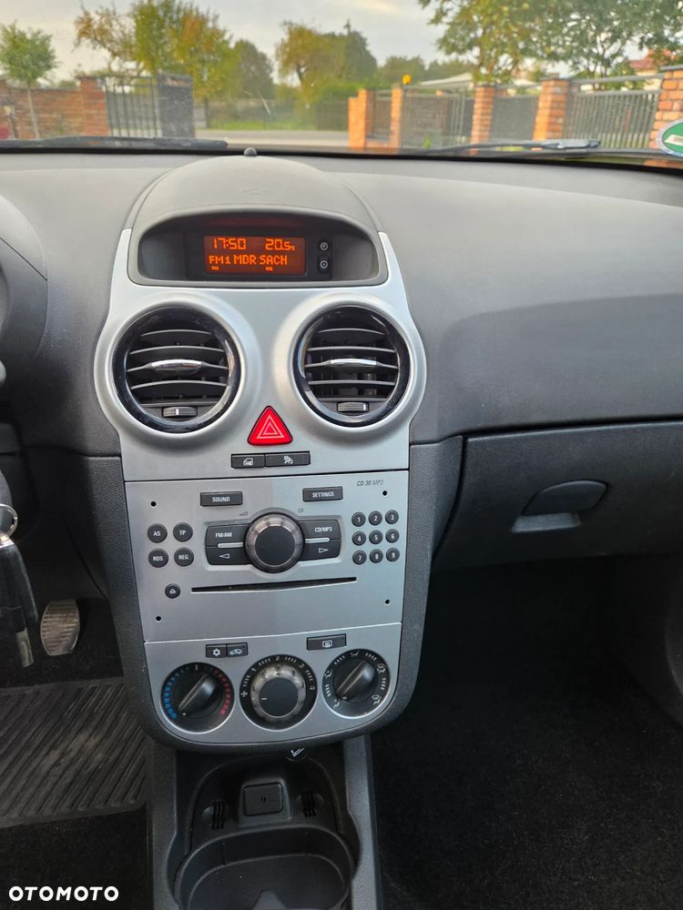 Opel Corsa - 11
