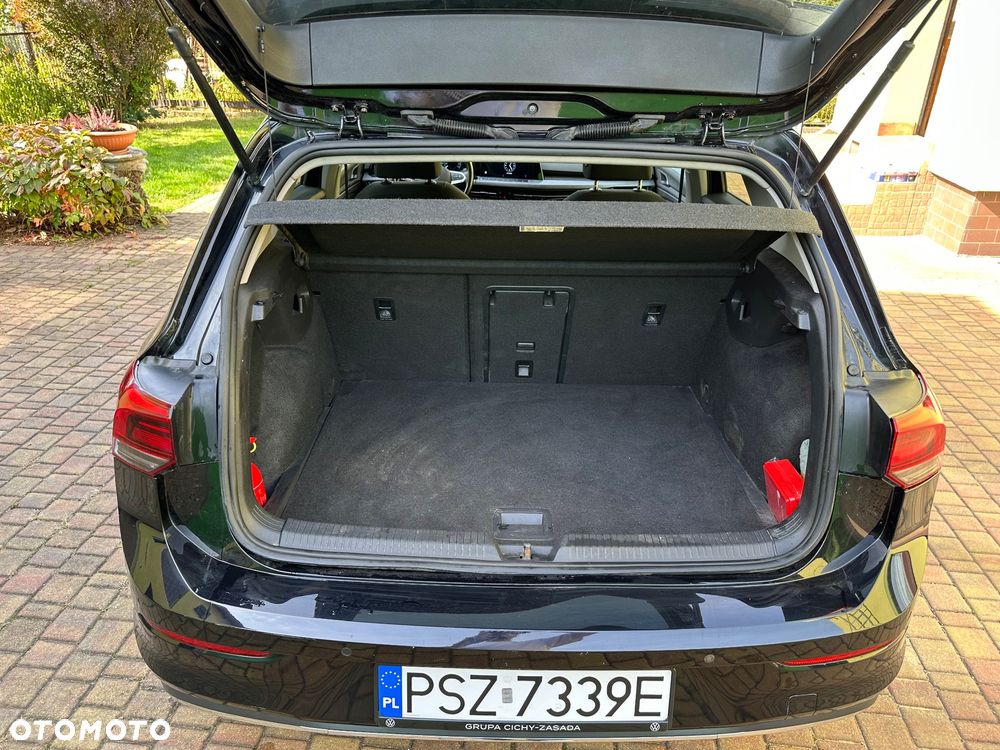 Volkswagen Golf - 16