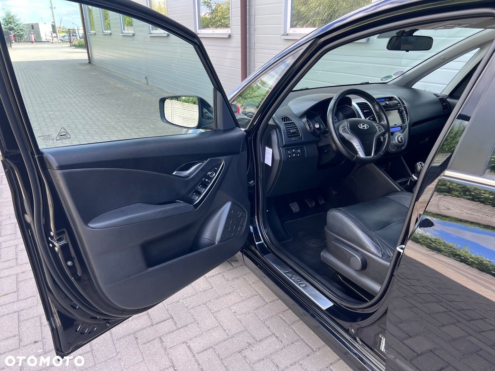 Hyundai ix20 1.6 blue Comfort - 13