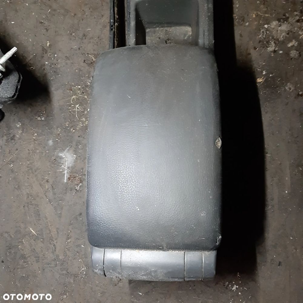 Podłokietnik Skóra Volvo S60 V70 00-04 - 4