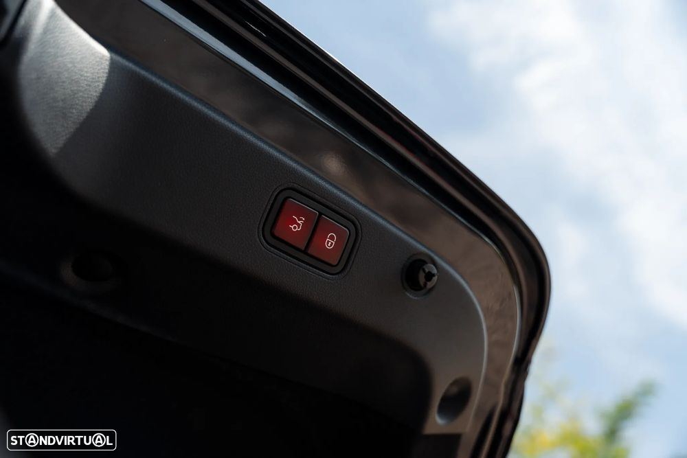 Mercedes-Benz CLS 220 d AMG Line - 12