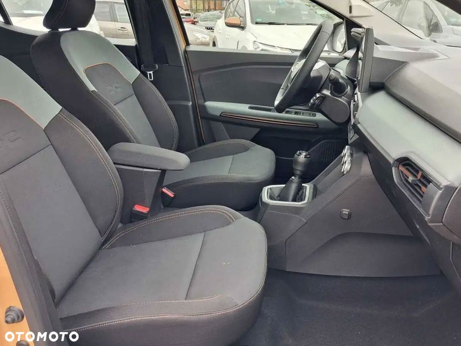 Dacia Sandero - 6