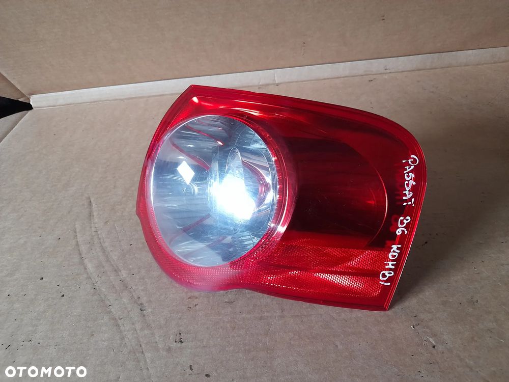 Lampa tylna lewa lub prawa Passat B6 kombi - 7