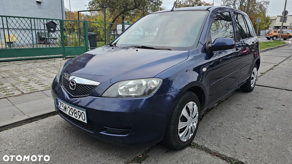 Mazda 2 - 3