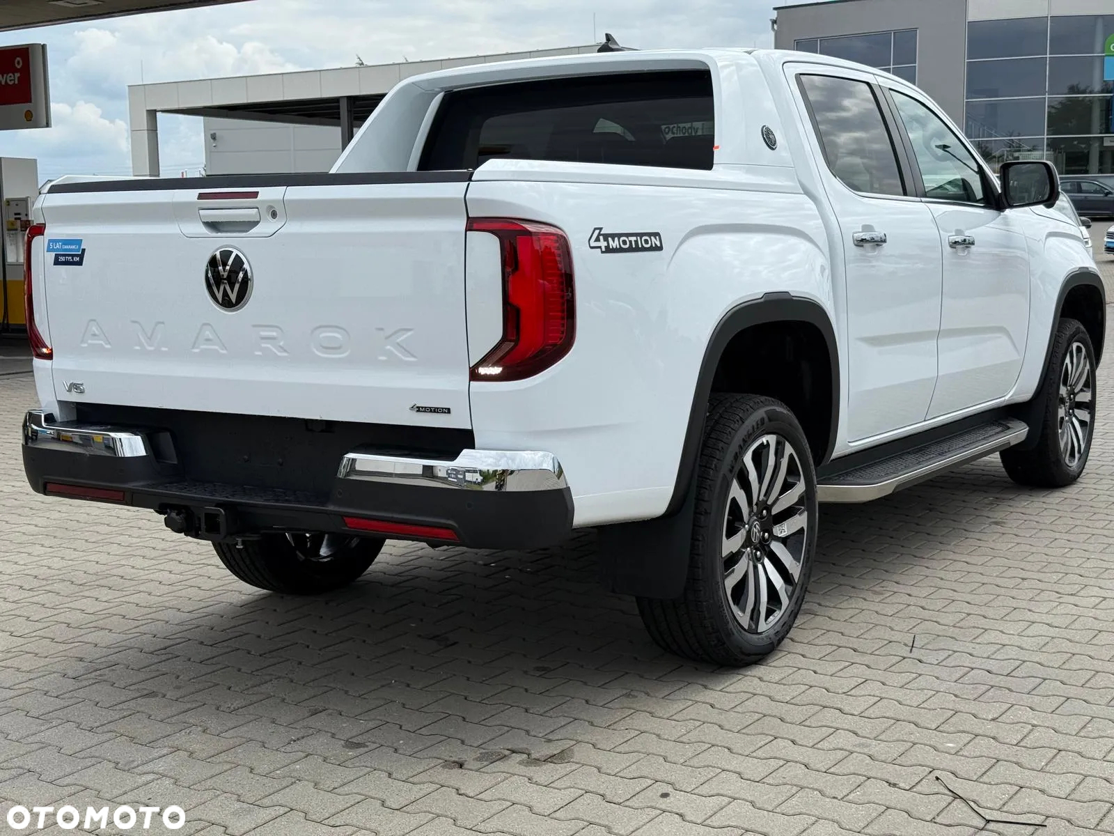 Volkswagen Amarok 3.0 V6 TDI 4Mot Aventura - 8