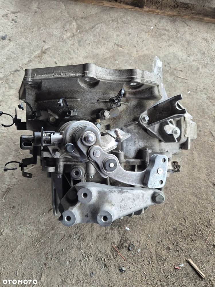 SKRZYNIA BIEGÓW OPELASTRA CASCADA  1.6T M320FAM0 - 1