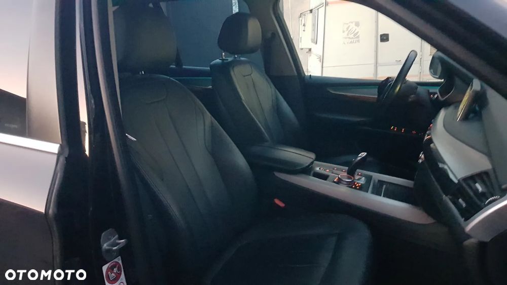 BMW X5 xDrive25d - 24