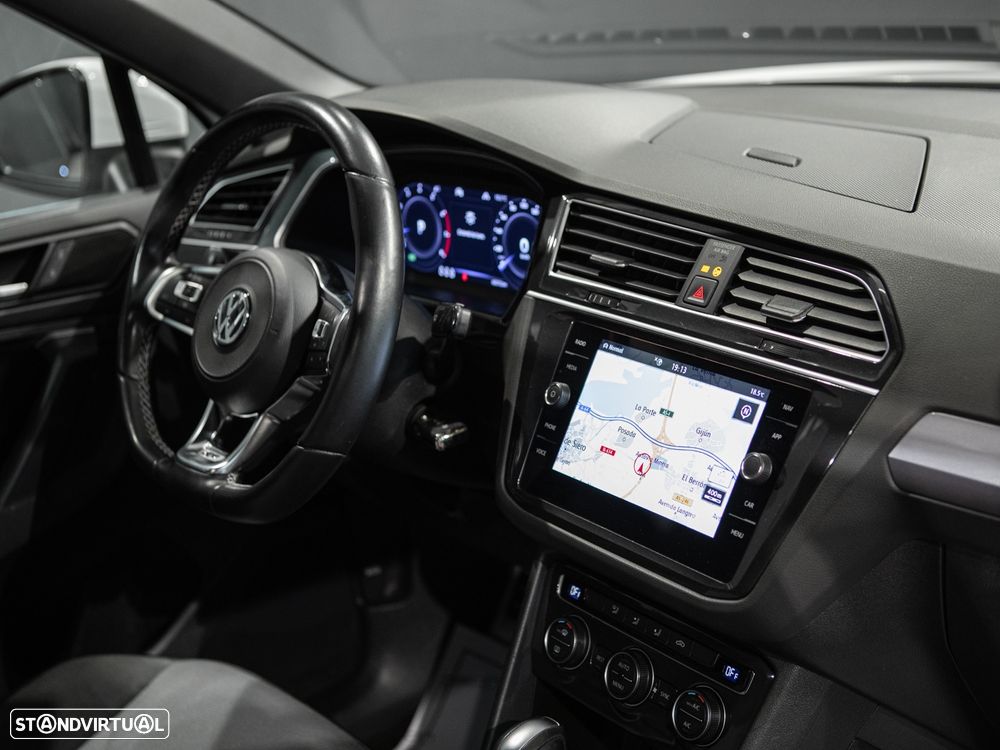 VW Tiguan 1.5 TSI R-Line DSG - 37