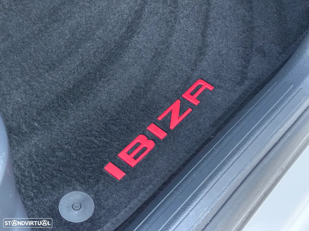SEAT Ibiza 2.0 TDi FR 30 Anos - 27