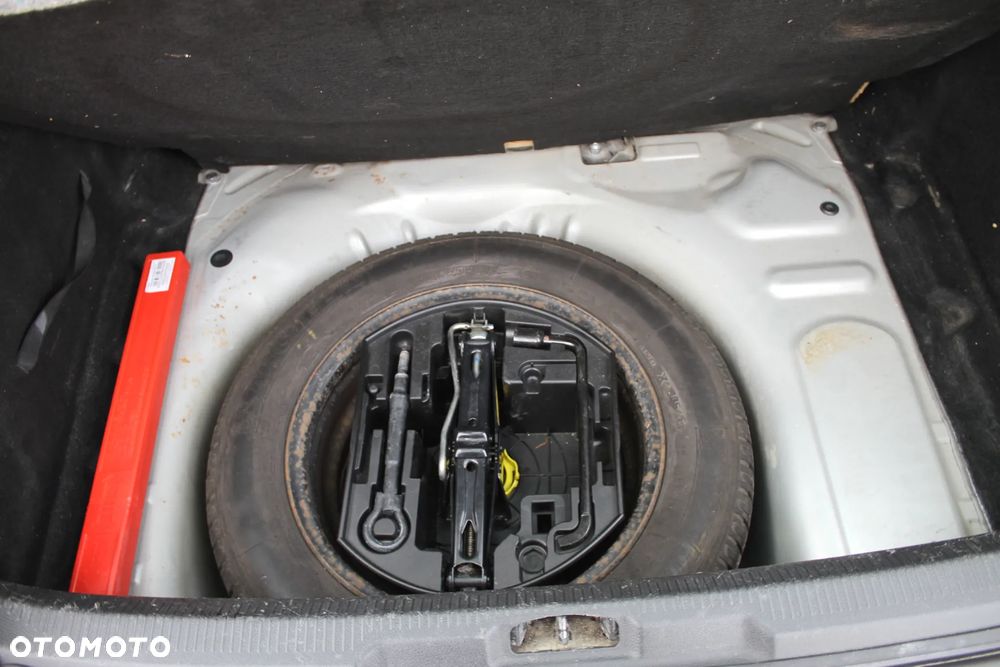 Peugeot 207 1.4 HDi Trendy Euro5 - 20