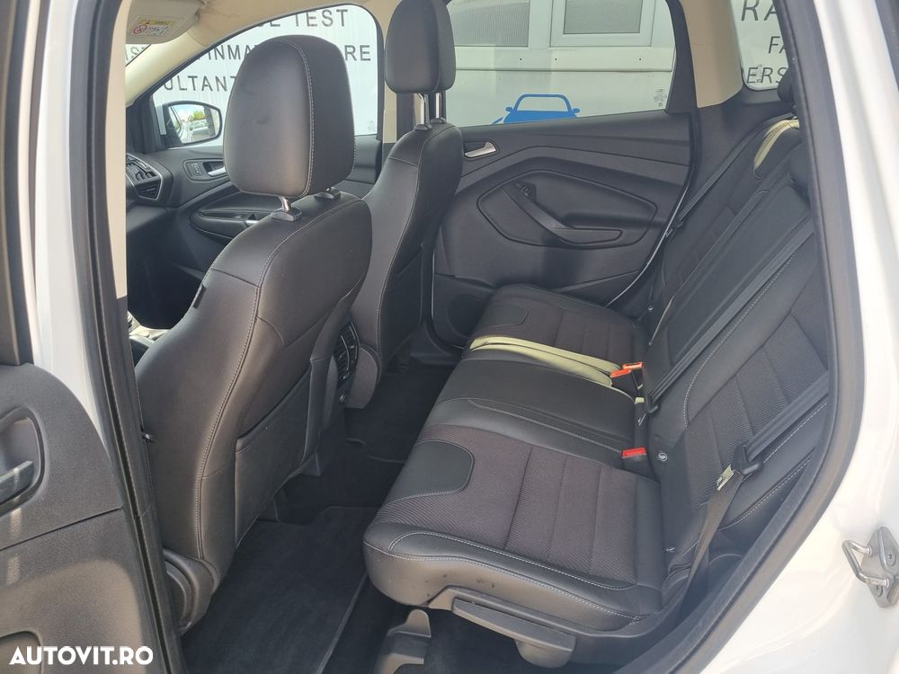 Ford Kuga 1.5 EcoBoost 2WD Titanium - 12