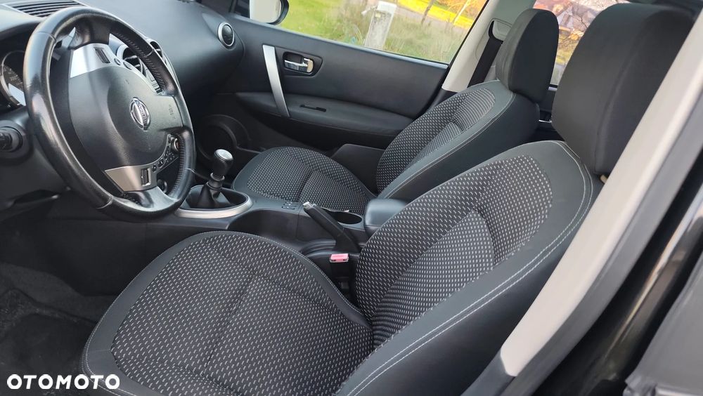 Nissan Qashqai 2.0 Visia - 8