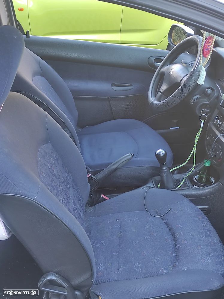 Peugeot 206 1.1 XT - 5