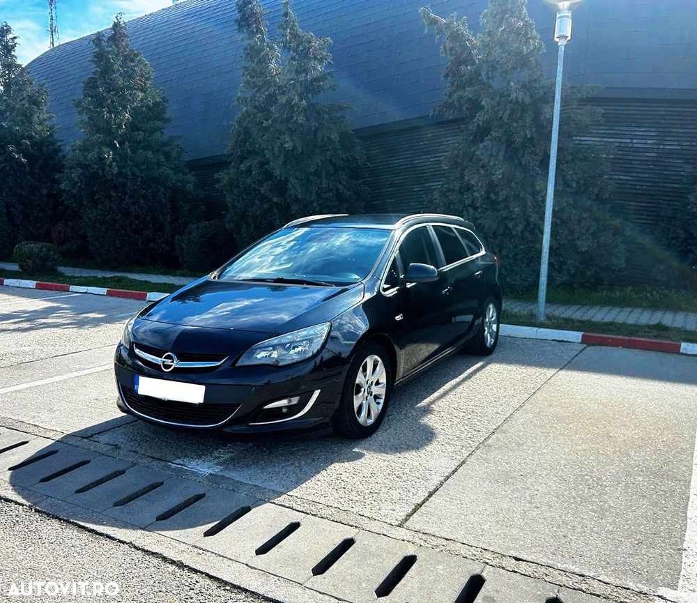 Opel Astra 1.7 CDTI Cosmo - 2