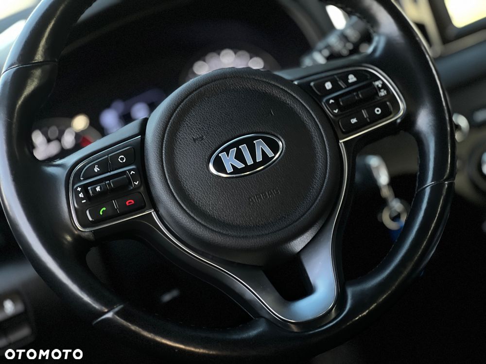 Kia Sportage - 16
