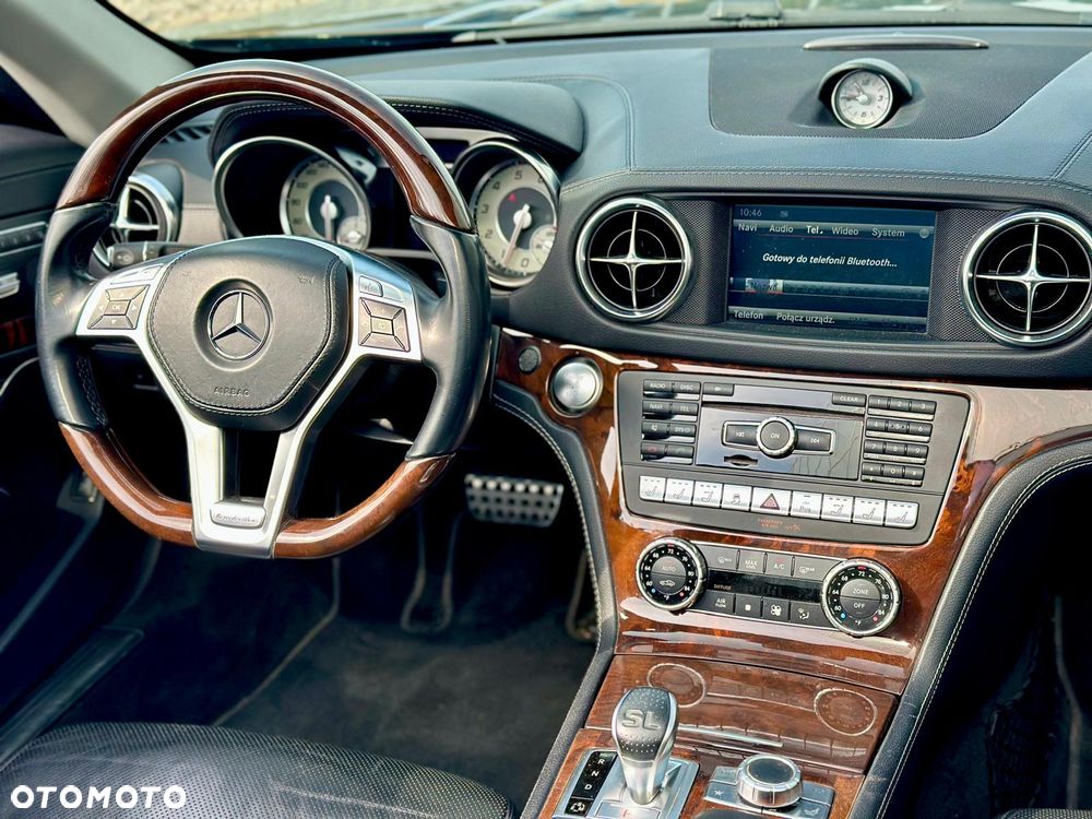 Mercedes-Benz SL 500 7G-TRONIC - 12