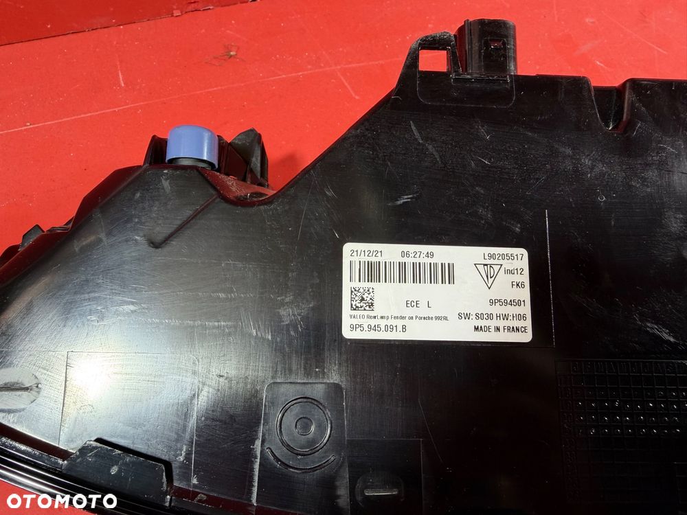 LAMPY TYLNE BLENDA PORSCHE 911 992 TUTBO GTS - 8