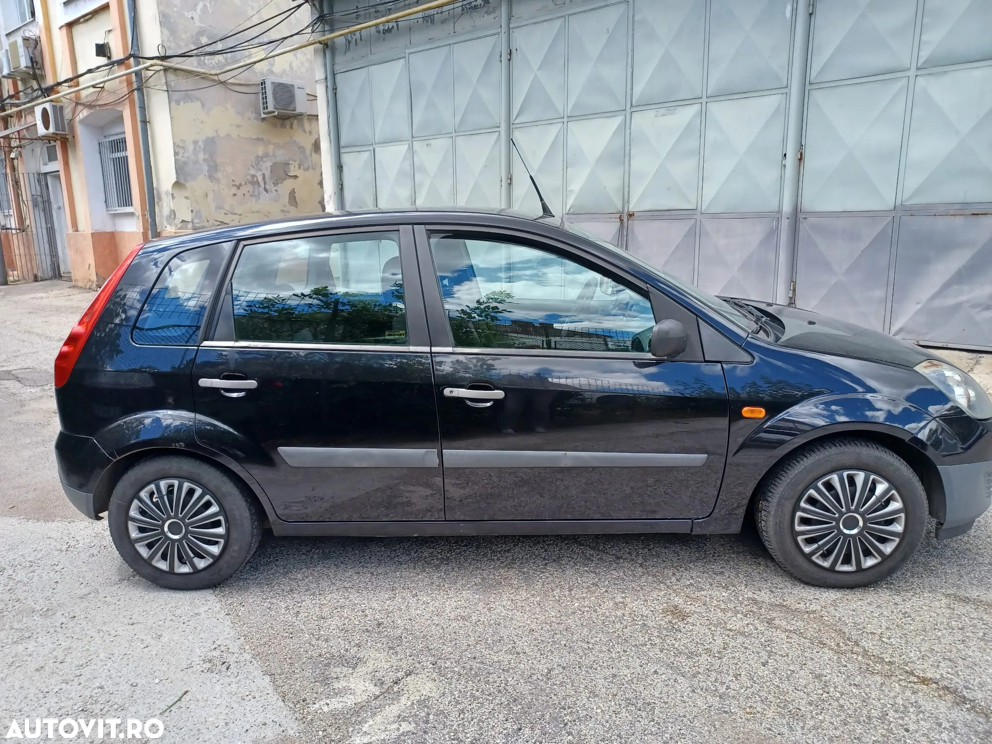 Ford Fiesta 1.4i Comfort - 5