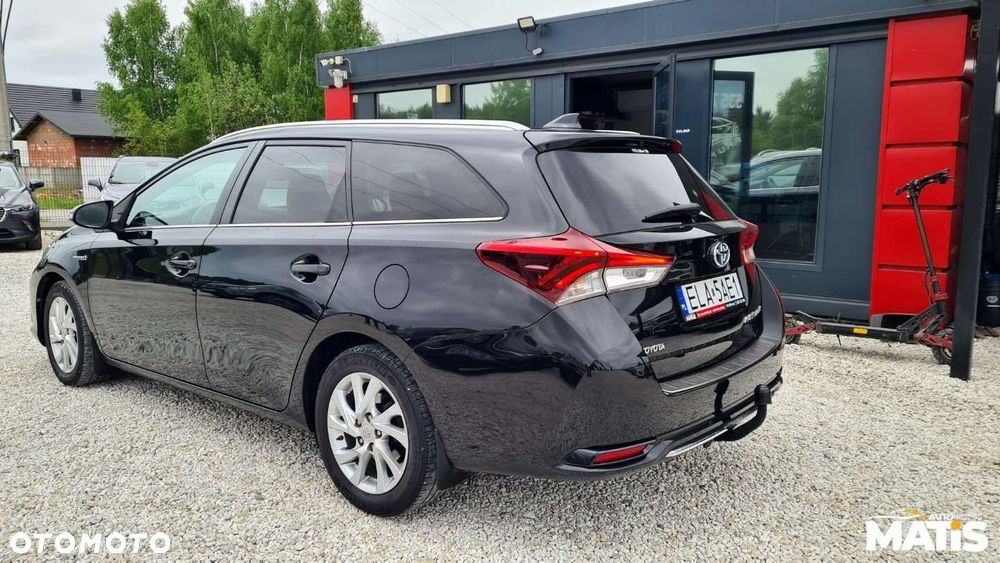 Toyota Auris - 17