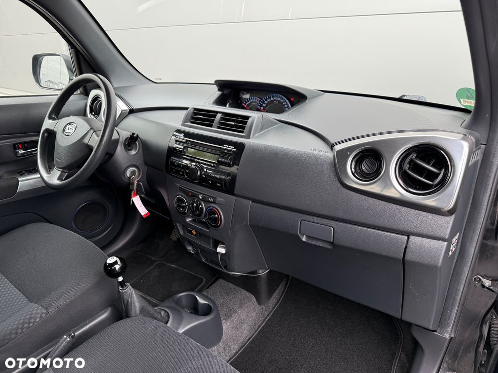 Daihatsu Materia - 28