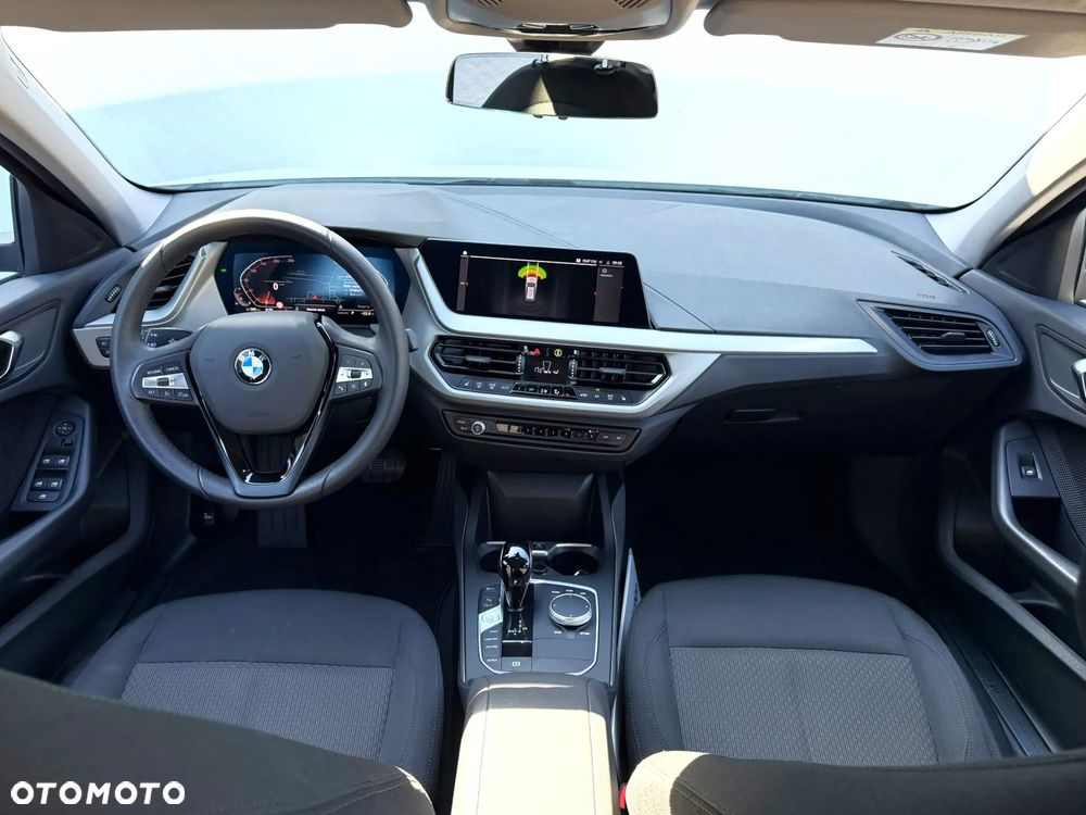 BMW Seria 1 118i - 9