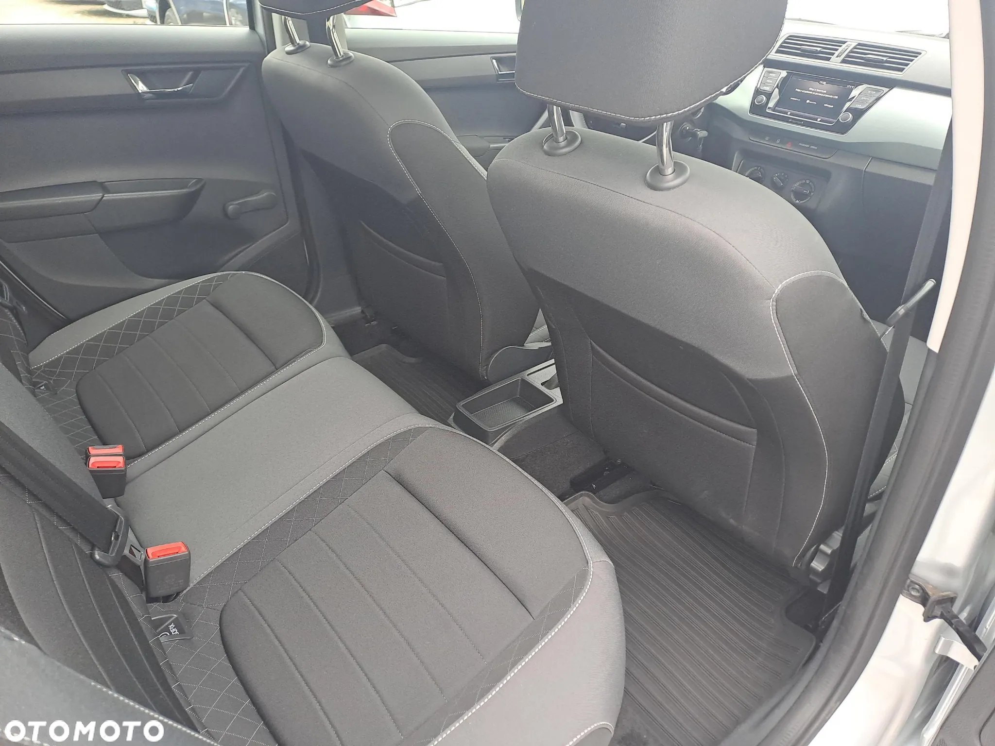 Skoda Fabia 1.0 TSI Ambition - 11