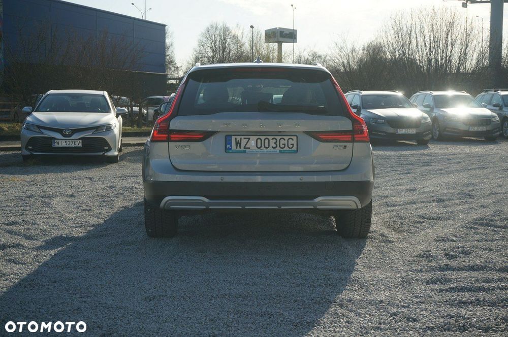Volvo V90 Cross Country B5 D AWD Ultimate - 8
