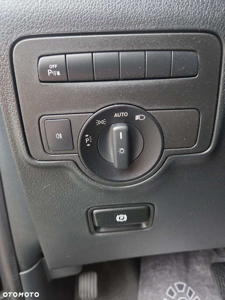 Mercedes-Benz Vito - 16