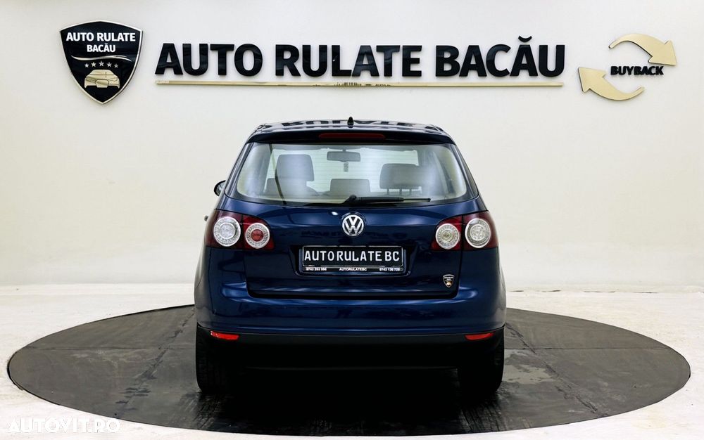 Volkswagen Golf Plus - 11