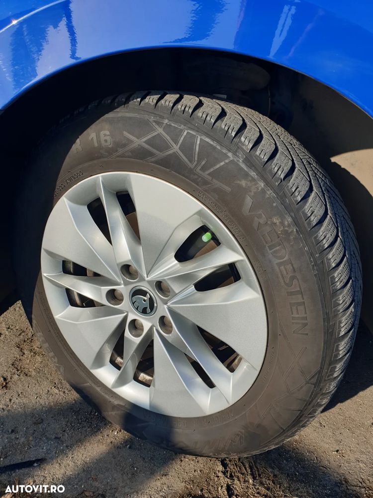 Skoda Octavia 2.0 TDI DSG Ambition - 9