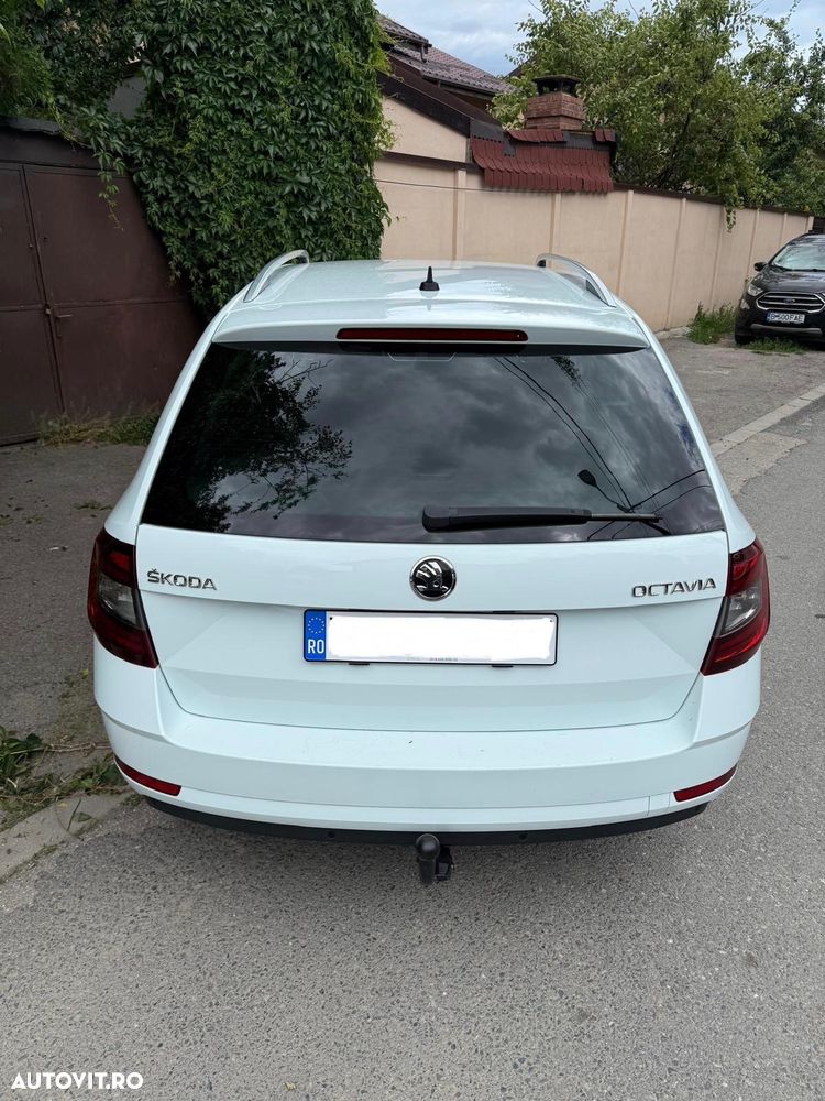SKODA Octavia 2018 — imagine 10