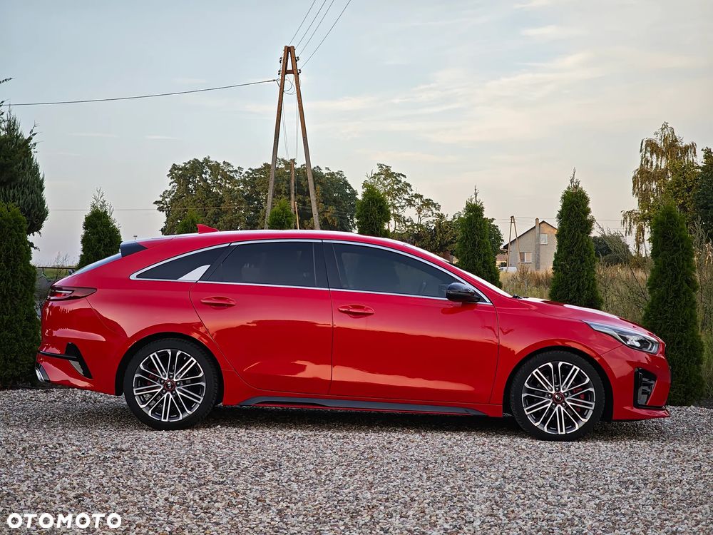 Kia ProCeed 1.6 T-GDI GT DCT - 4
